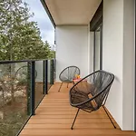 Appart hôtel Wellness Riverfront By Renters