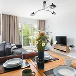 Wellness Riverfront By Renters 4* Dziwnów