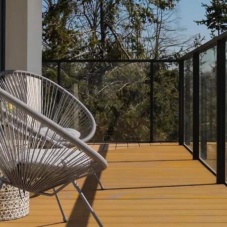 Wellness Riverfront By Renters Aparthotel 4*