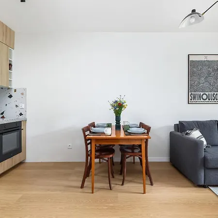 Wellness Riverfront By Renters 아파트호텔 Dziwnów