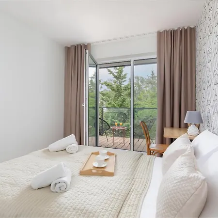 Wellness Riverfront By Renters 아파트호텔