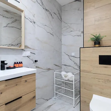 Wellness Riverfront By Renters 4* Dziwnów