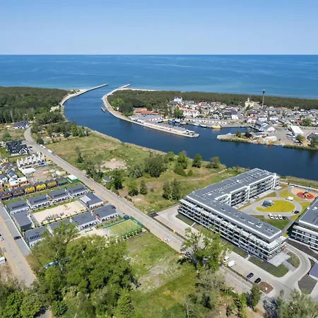 Aparthotel Wellness Riverfront By Renters